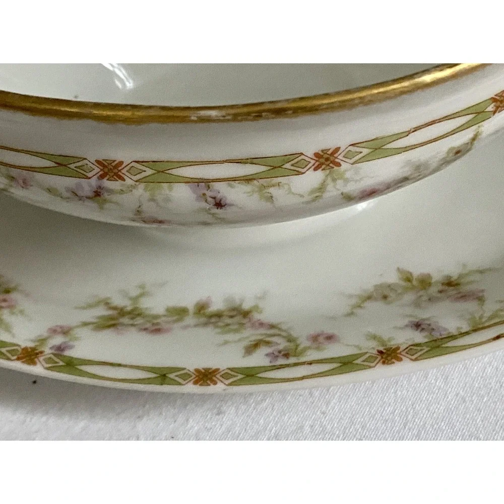 Haviland Limoges Gravy Boat Roses Gold France